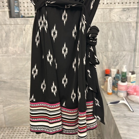 WHBM summer dress - Picture 3 of 9